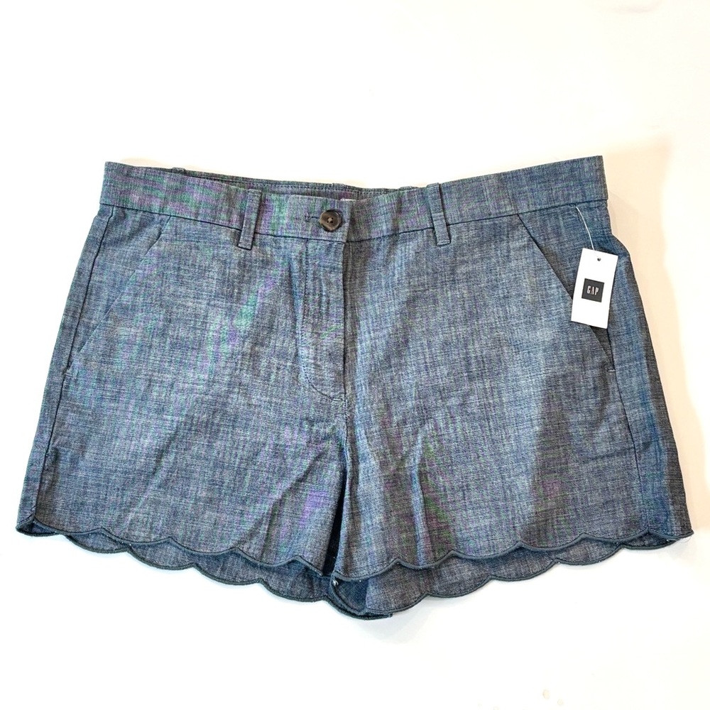 NWT GAP Chambray Scallop Hem Shorts